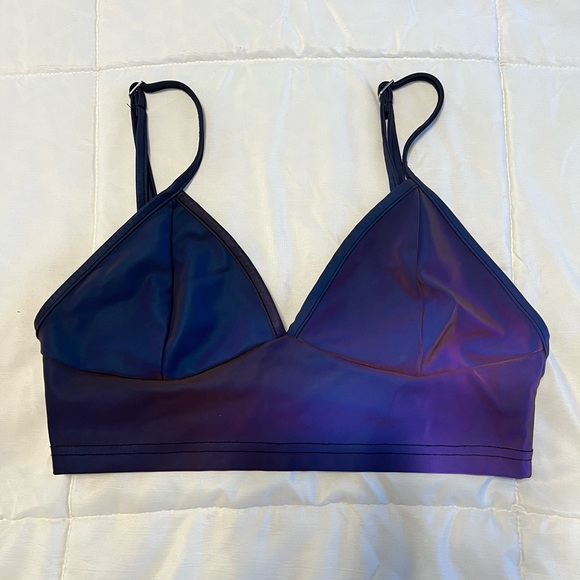 Reflective crop top - Picture 2 of 4